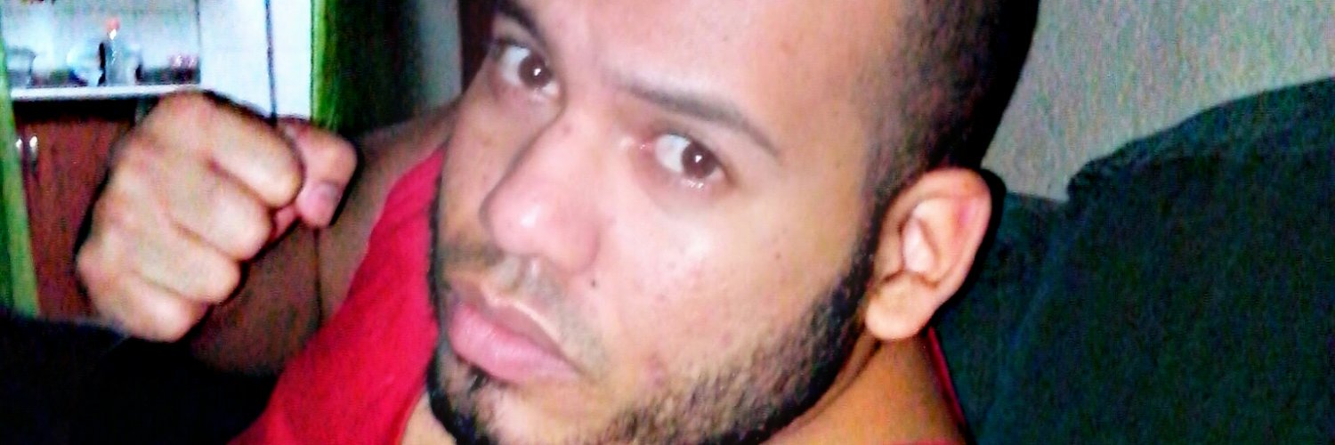 vjmv33's profile banner image