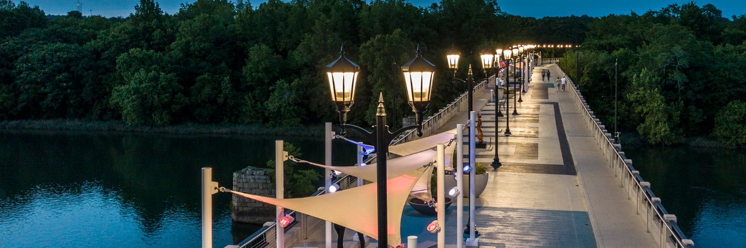 SternbergLight's profile banner image