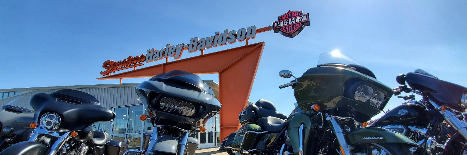 Signature Harley-Davidson banner