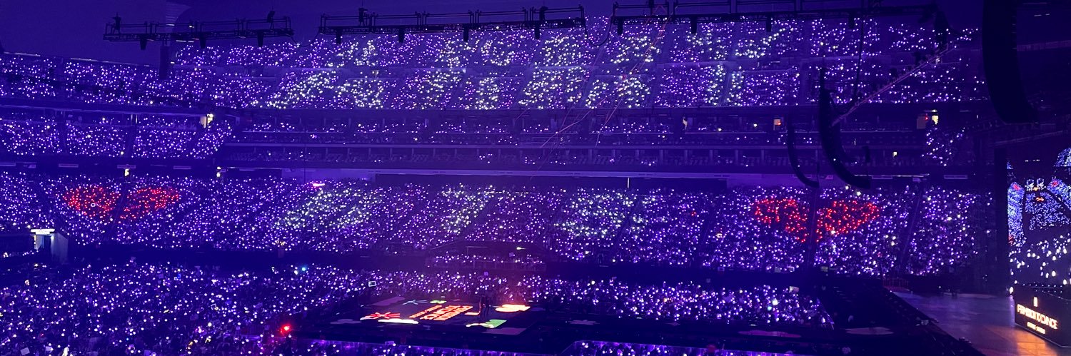 LostLauryB's profile banner image