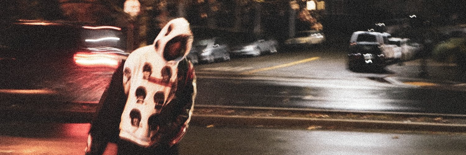 idresscool's profile banner image