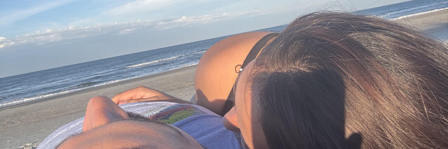 _AngelaTorres's profile banner image