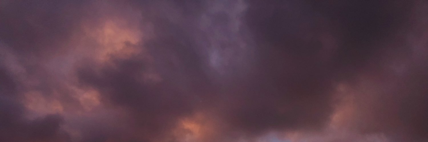cam_illeH's profile banner image