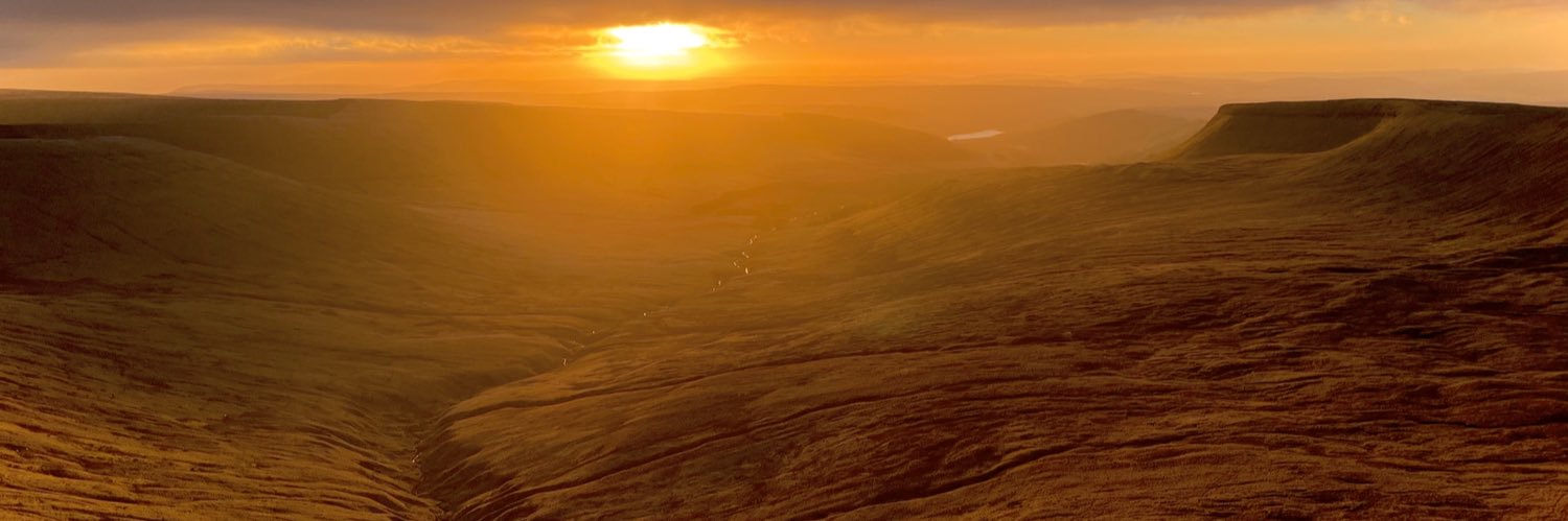 Ryanchere's profile banner image