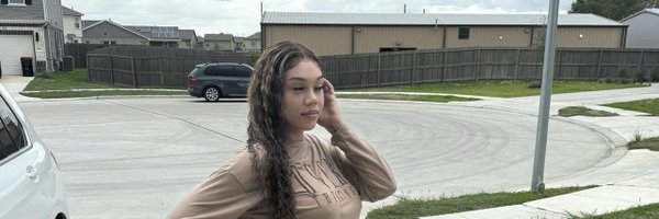 sweethoeny01 Profile Banner