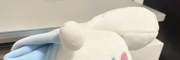 esisipeony Profile Banner