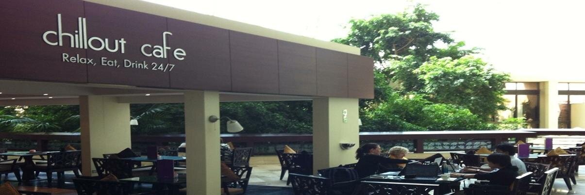 Yves Van Seters banner