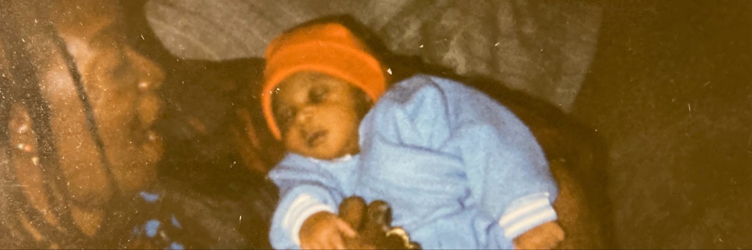 bizzy_notbeezy's profile banner image