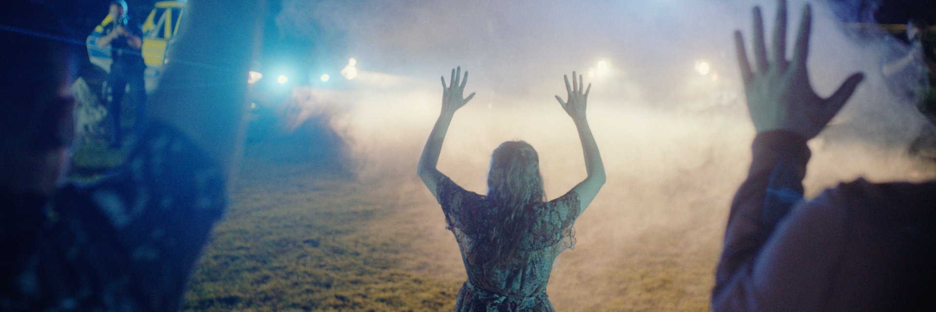 Laura Bellingham  banner