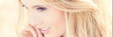 RoseanneModel's profile banner image