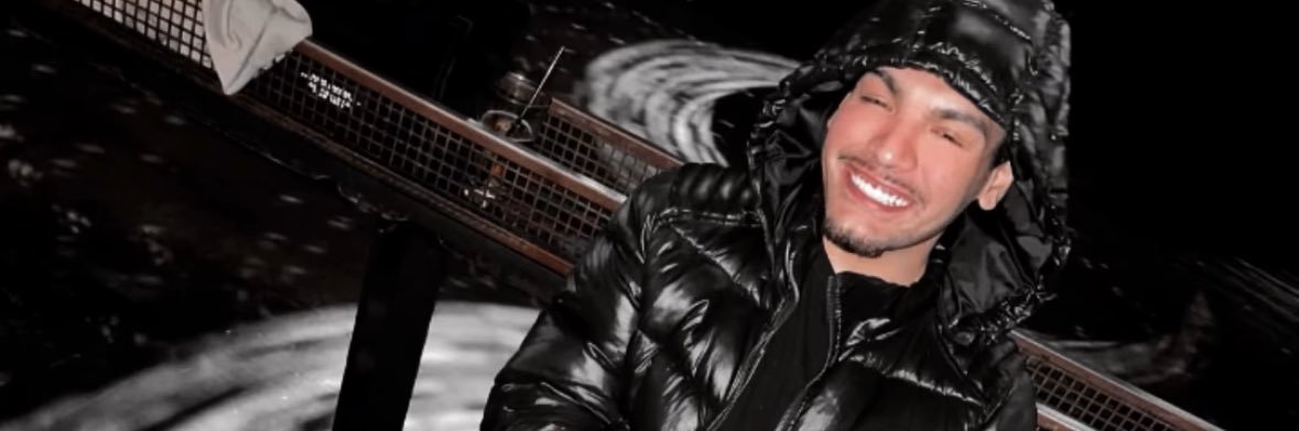 versacepapij's profile banner image