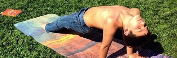 YogaFlyChile's profile banner image