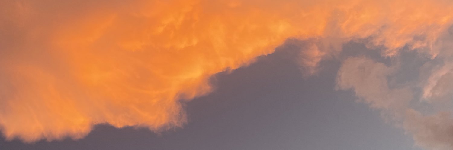 veemoney_'s profile banner image