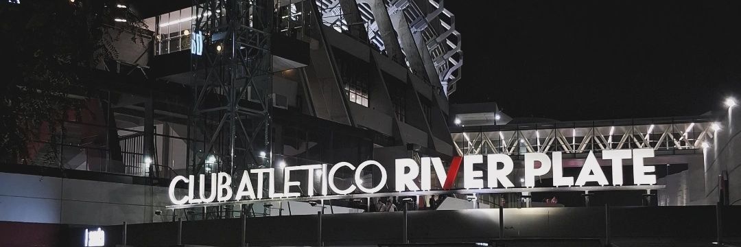 riverxmi's profile banner image