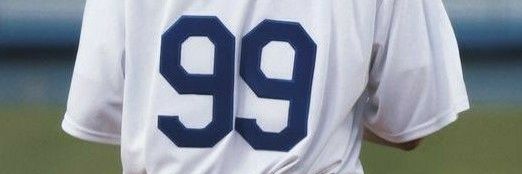 moonatiq_'s profile banner image