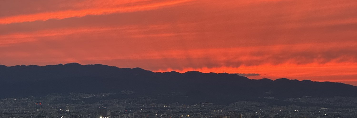 elsemtnez's profile banner image