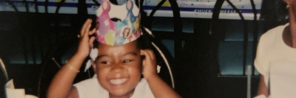 _lataviaaaa's profile banner image