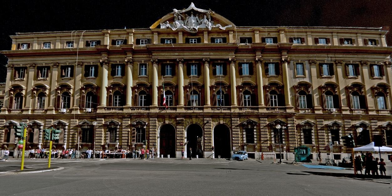 Pier Carlo Padoan banner