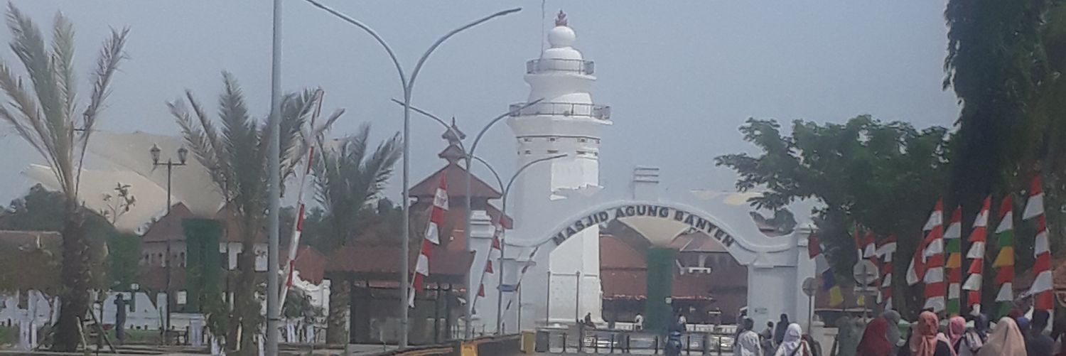 Hadihadipur's profile banner image