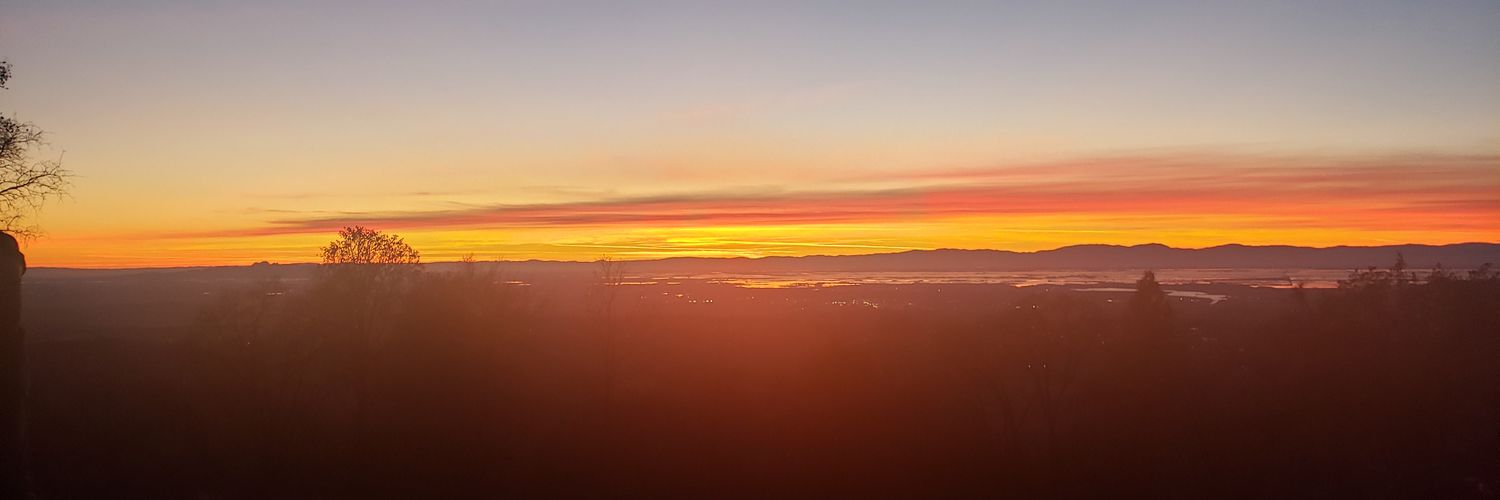 AlwaysWearLove's profile banner image