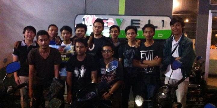 Fadel banner