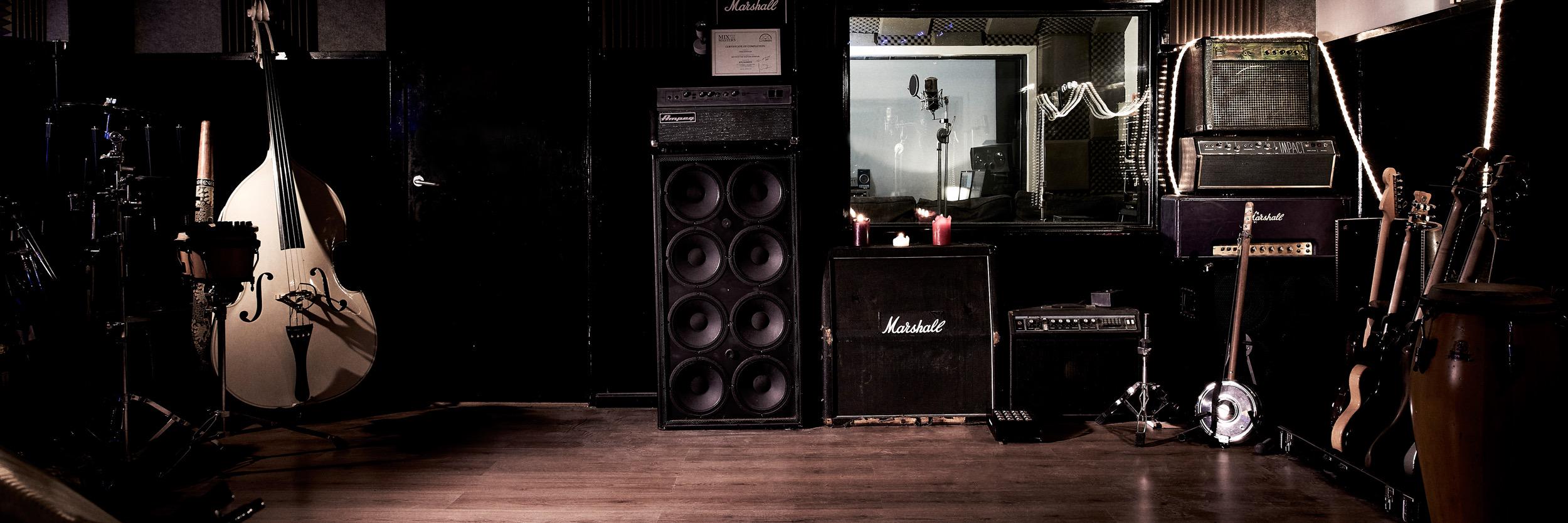 tomdstudio's profile banner image