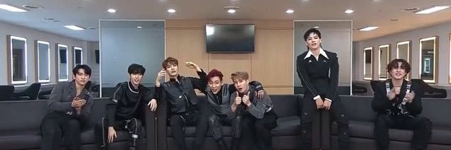 จะเป็นแม่ไอ่ม้วนตลอดไป🐶🐯🪽🌻🍗 banner