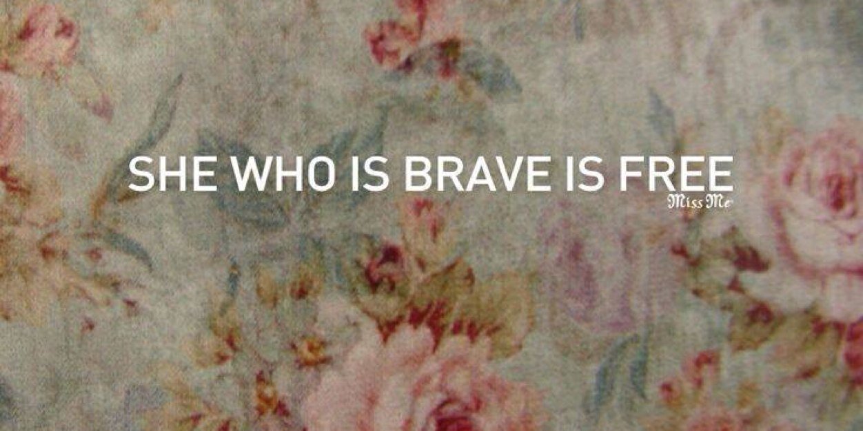 sapphire naomi banner