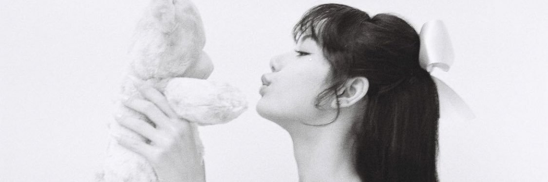 _moon___1998's profile banner image