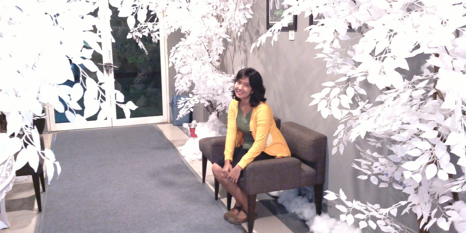DeboraTjong's profile banner image