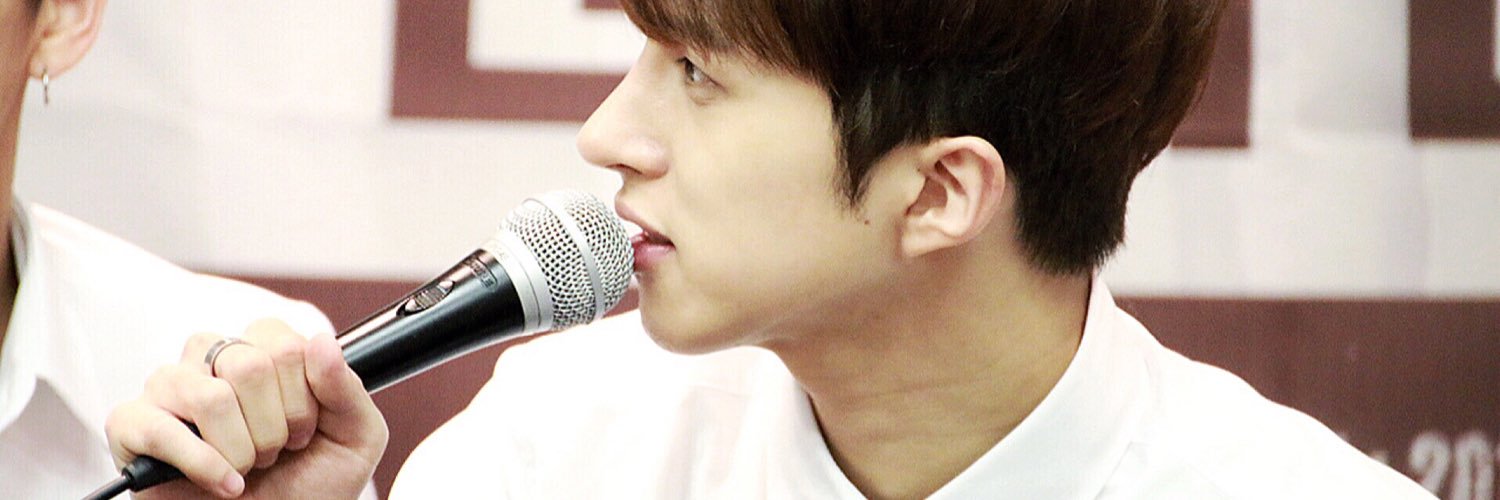 VixX46's profile banner image