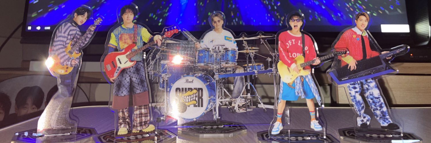 Cheeze2014's profile banner image