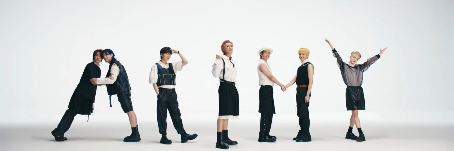 tomoon117's profile banner image