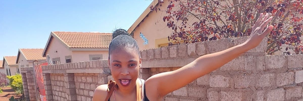 realtebatso's profile banner image