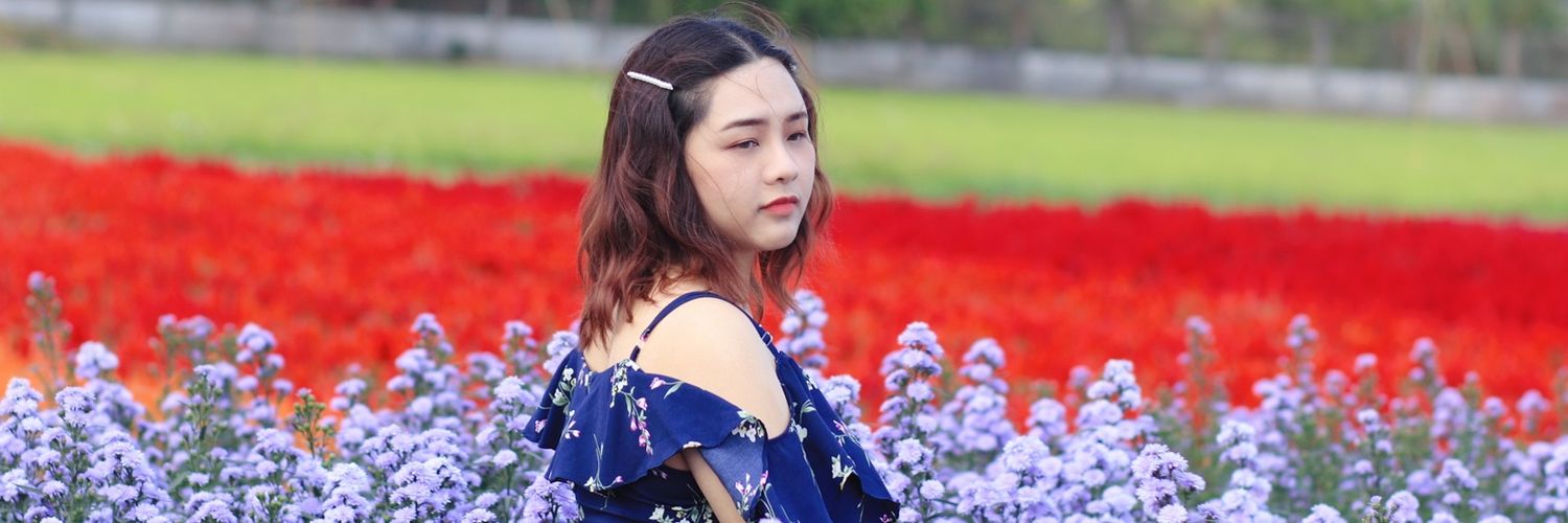 iiZeSiCa's profile banner image