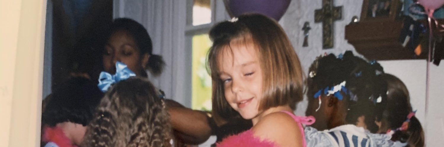 ChristineJac0bs's profile banner image