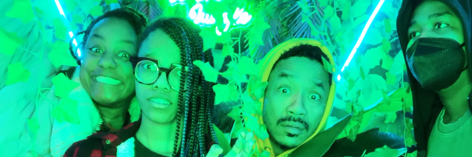 2womuchME's profile banner image