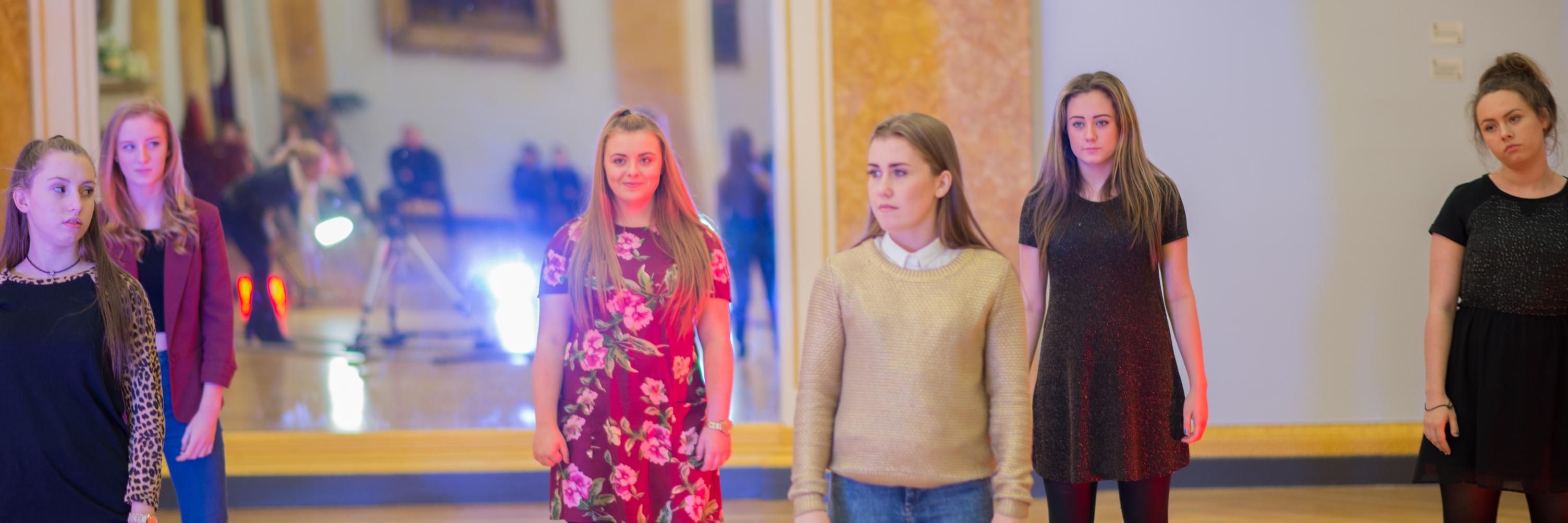 CHRISTMASSINGLE's profile banner image