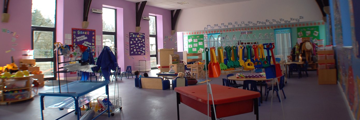 Grant Erskine Arch banner