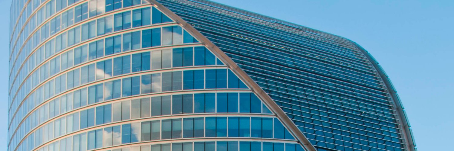SmartGlassInt's profile banner image