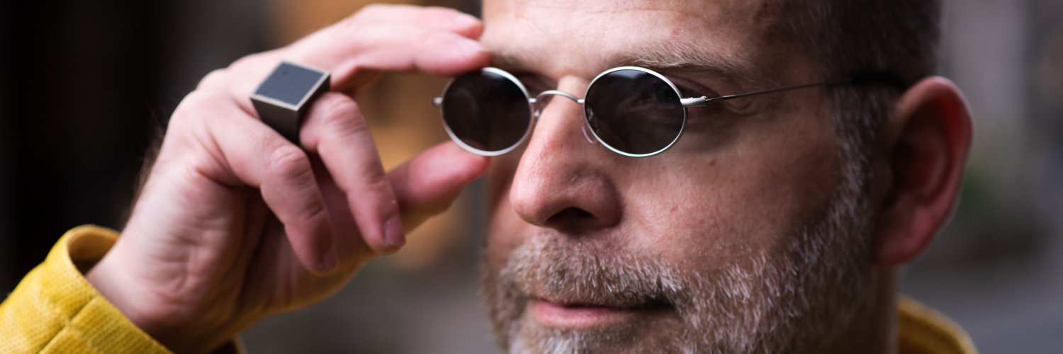 Grailmaster 🕶️ 📯 banner