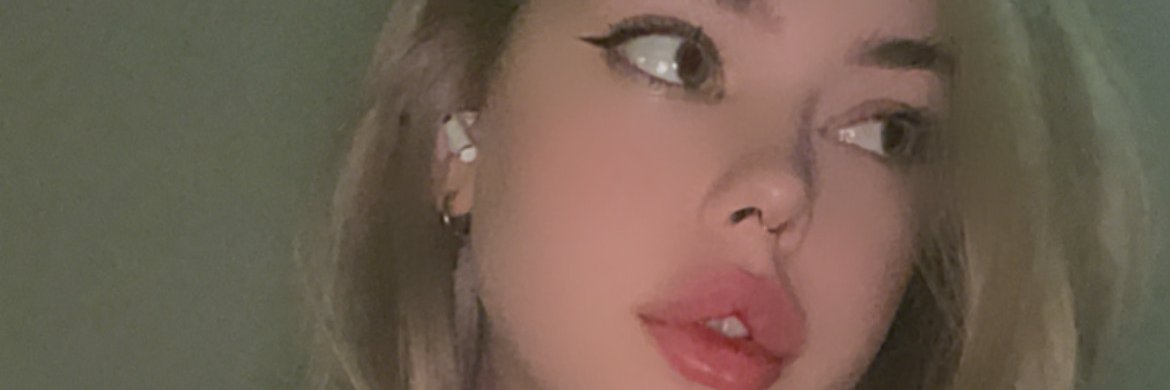 evaaPassionate's profile banner image
