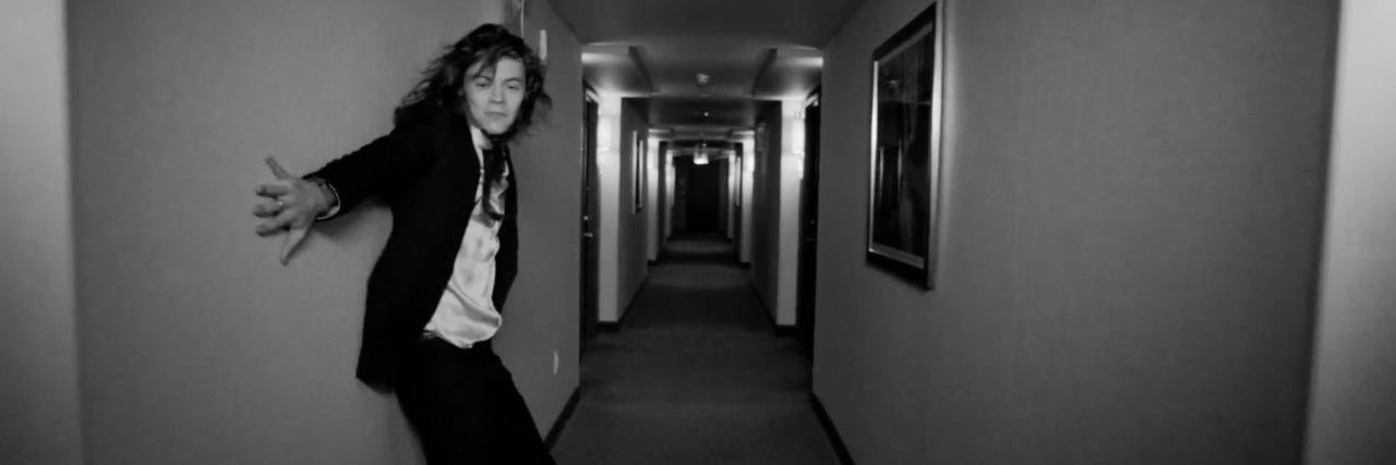 waitinniall's profile banner image