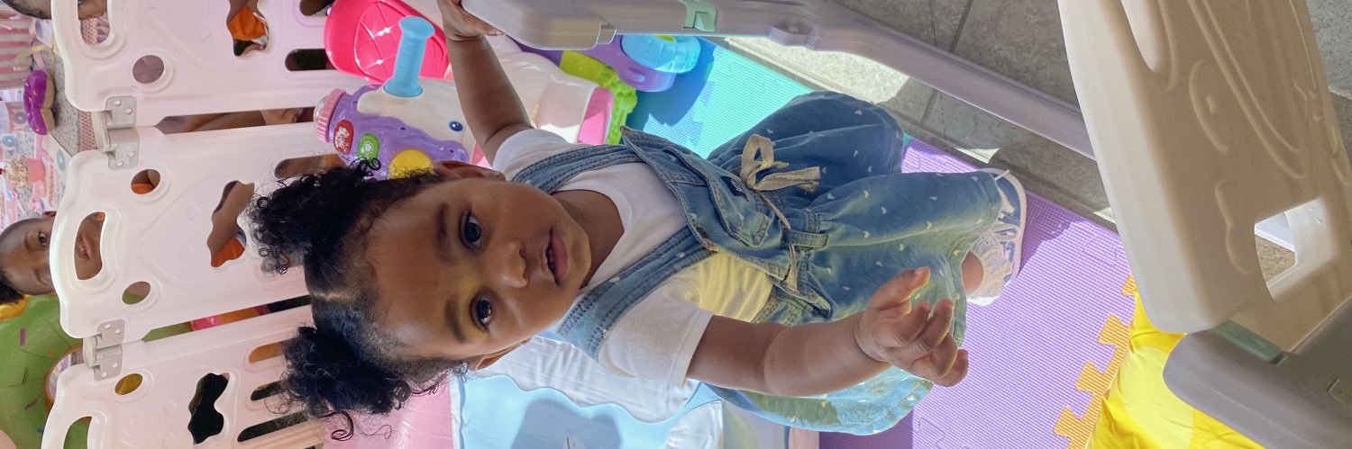 therealyahnirae's profile banner image