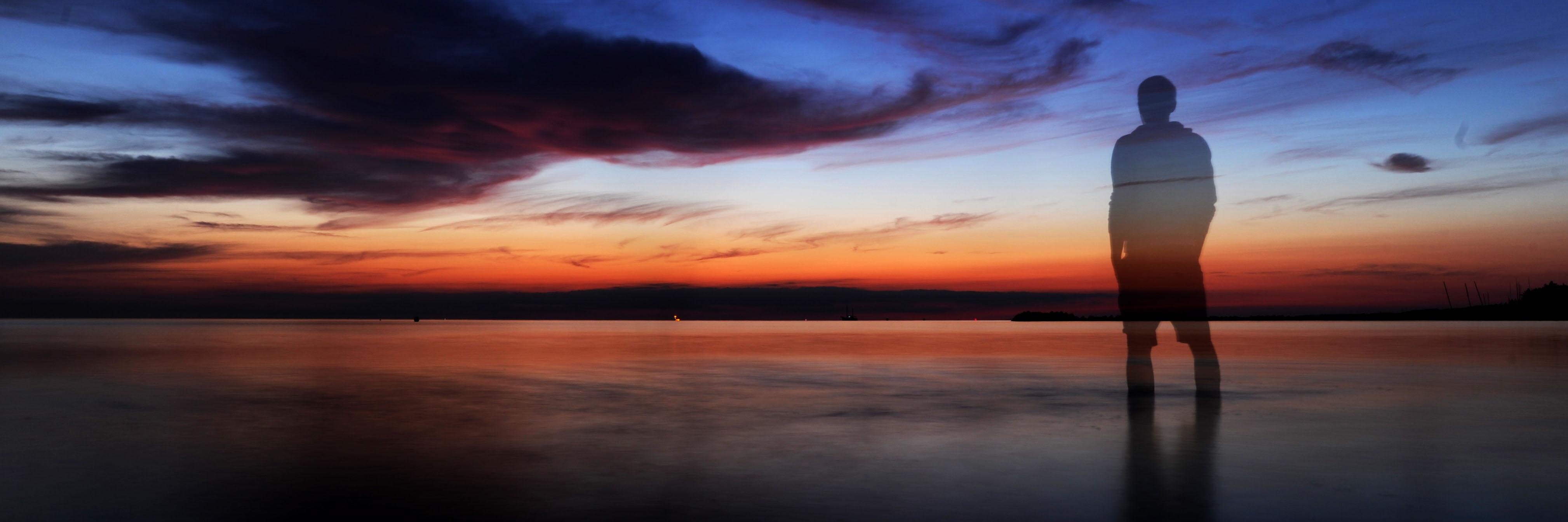 J. Stratenschulte banner