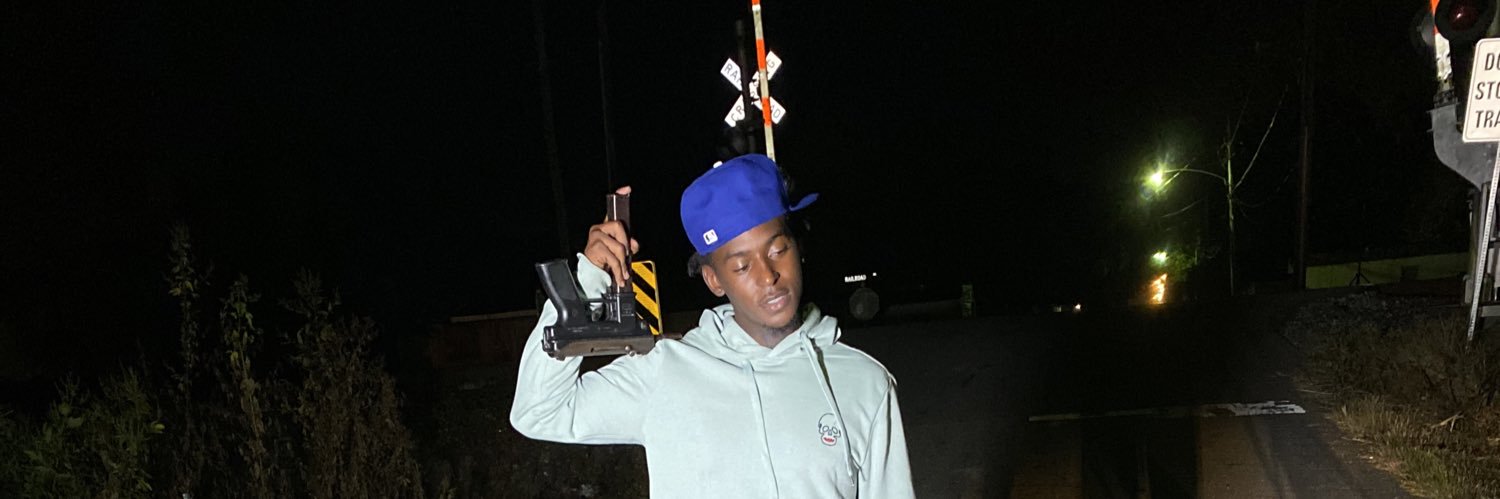 1ICEBERG__'s profile banner image