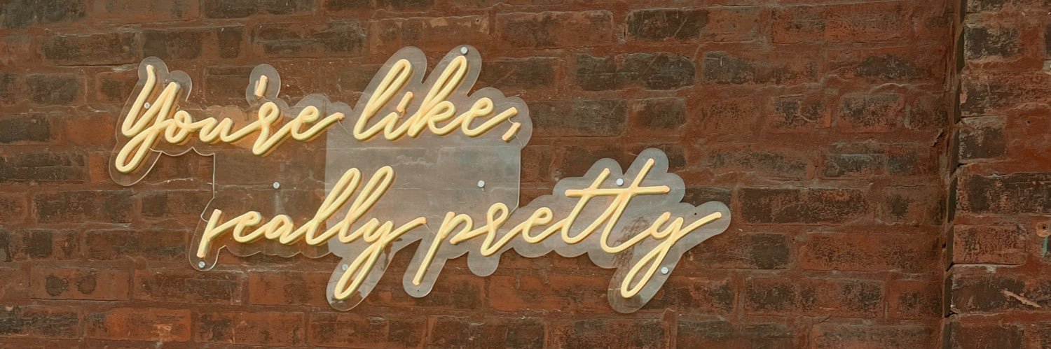 baelylynn's profile banner image