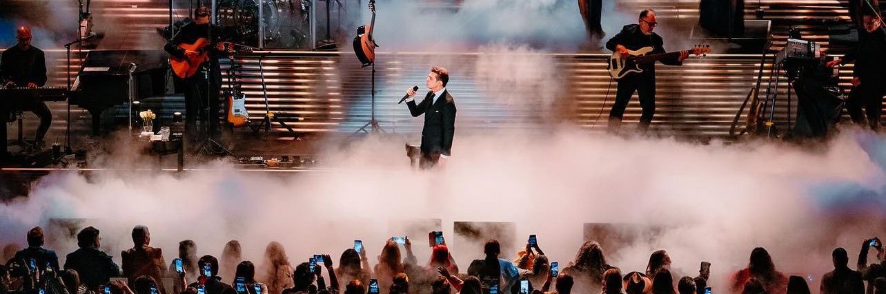 Luis Miguel Deluxe banner