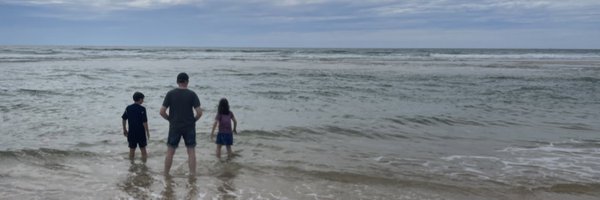 eliza81 Profile Banner