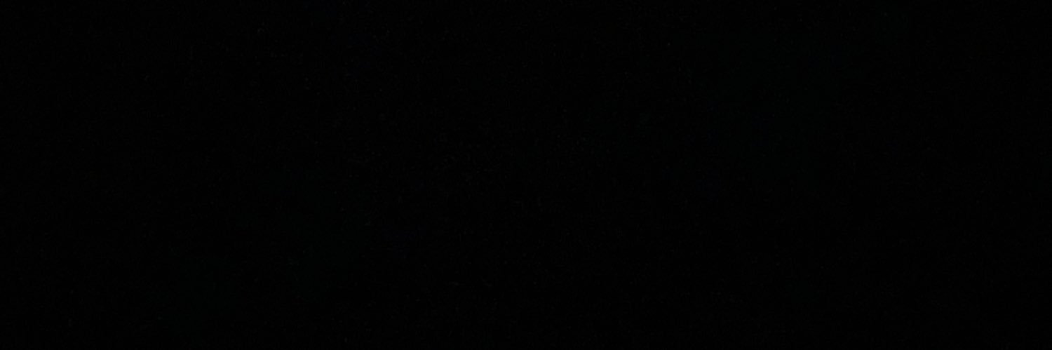 v banner